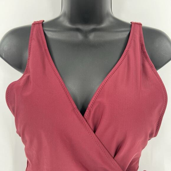 Cupshe Elegant Dance Solid One Piece Swimsuit Burgundy Red Side Tie Size Medium - Picture 4 of 10